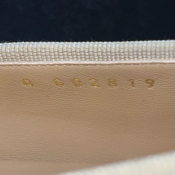 Authentic CHANEL Classic CC Logo Ballet Flats Ballerinas Beige and Black - Picture 7 of 10